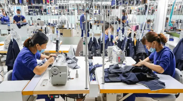 Come procurarsi vestiti dalla Cina